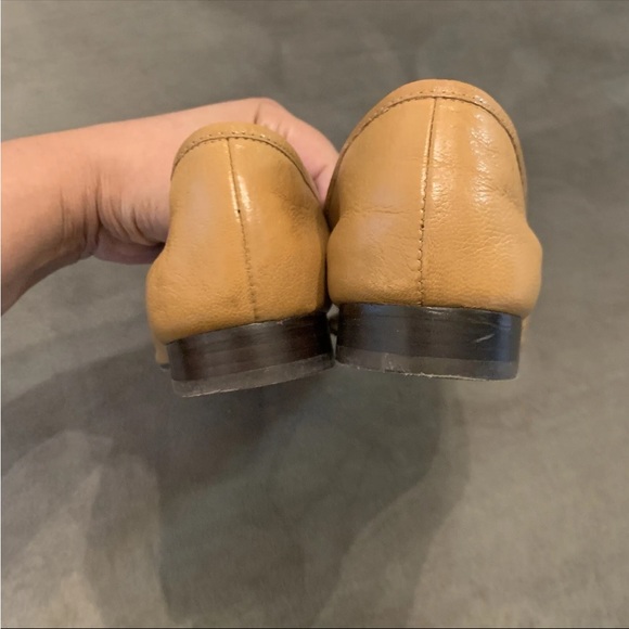 Tory Burch Perrine Loafer Pump with Logo Vamp Bit  6M Tan Square Toe Leather - Picture 6 of 11